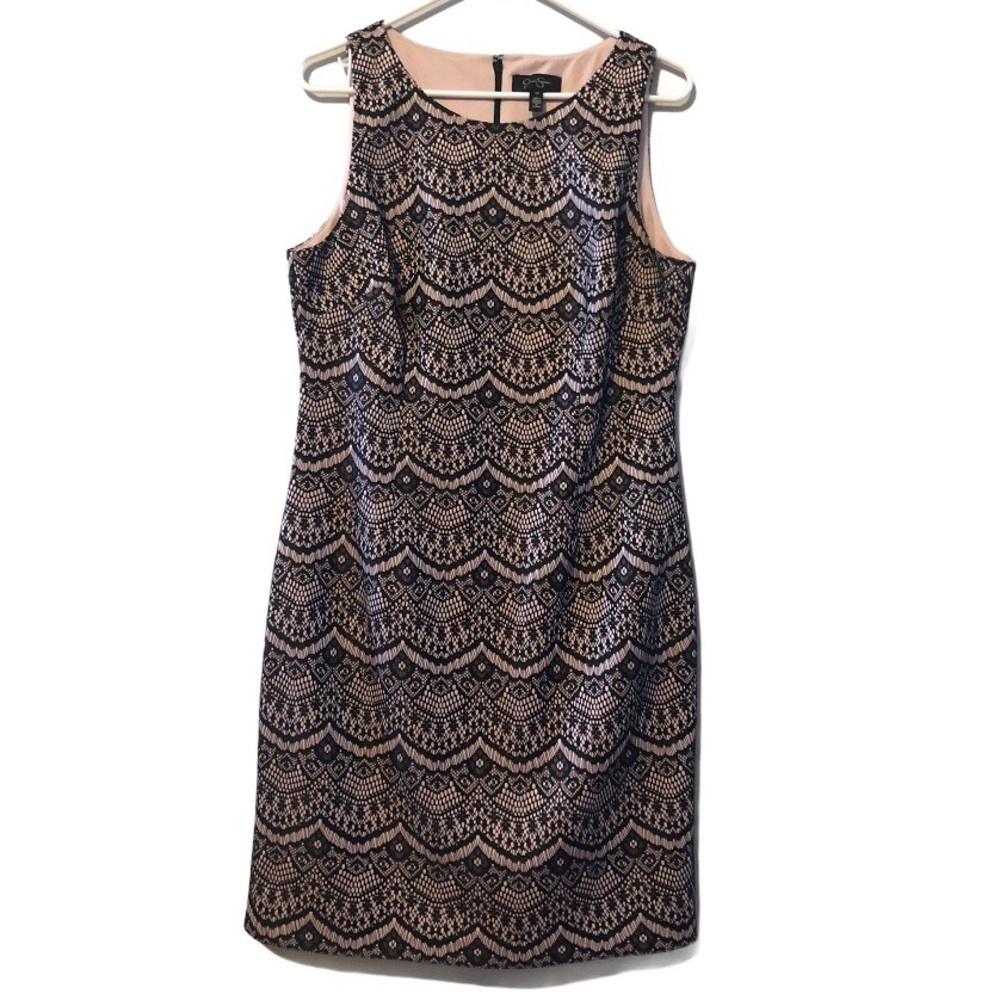 Jessica Simpson Sleeveless Fitted Dress